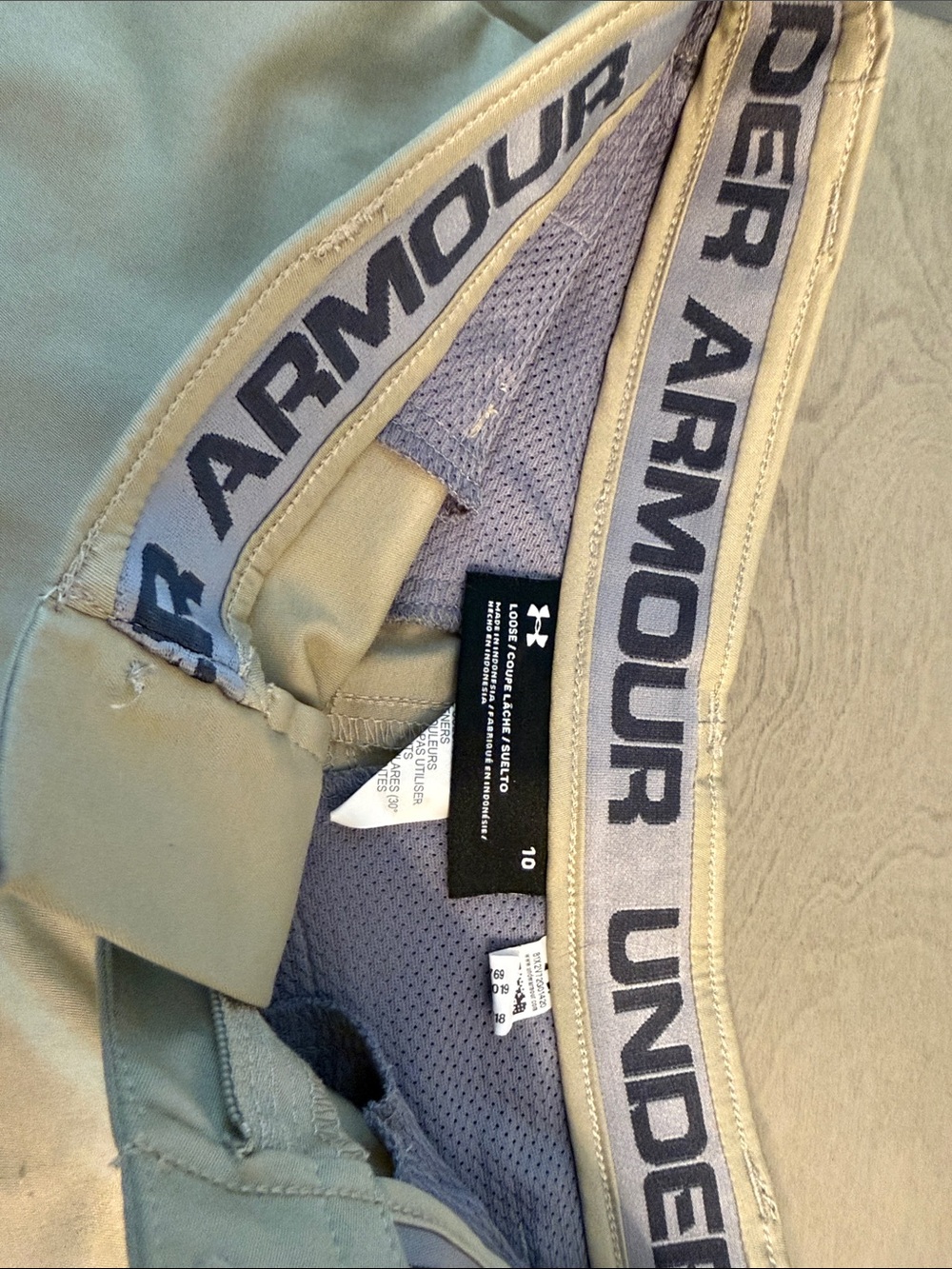 Under Armour Boy’s Sage tan Performance Golf Shorts